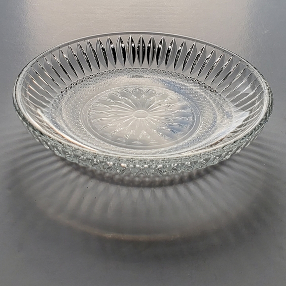 4pc Set 🇮🇹 Crystal 5 7/8" Tidbit Dishes Ribbed Diamonds Dotted Flower - Picture 4 of 16